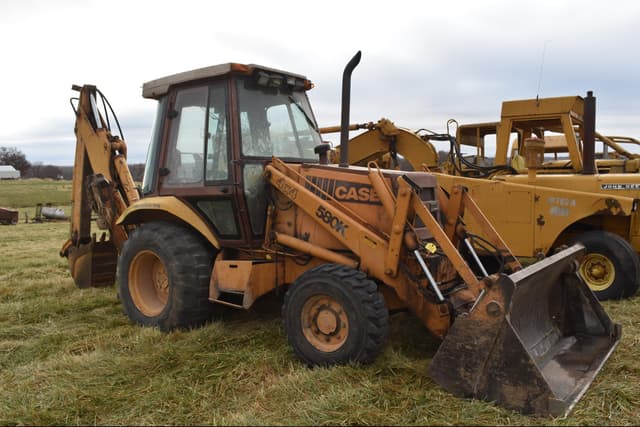 Image of Case 580K equipment image 3