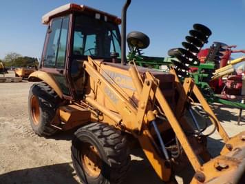 Main image Case 580K