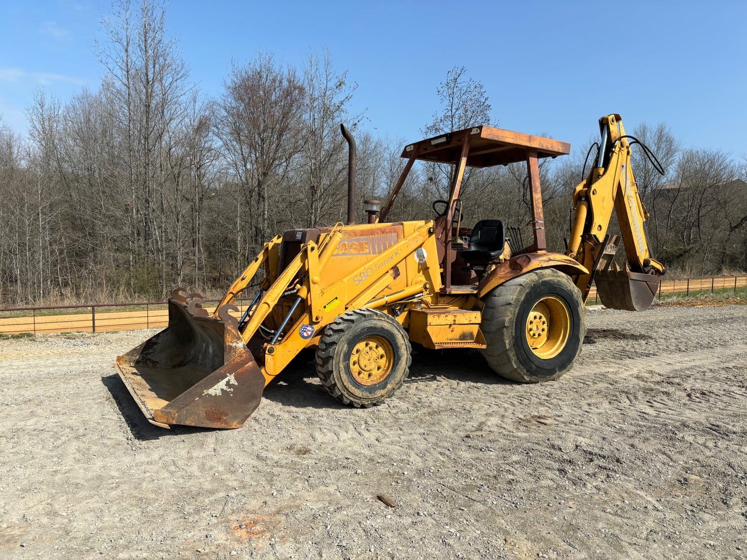 Case 580K Equipment Image0