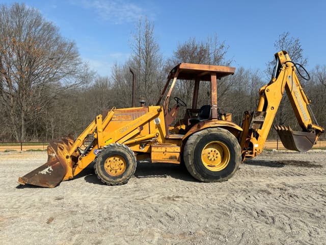 Image of Case 580K equipment image 4