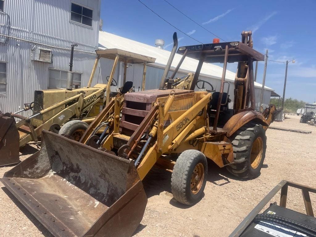 Main image Case 580K