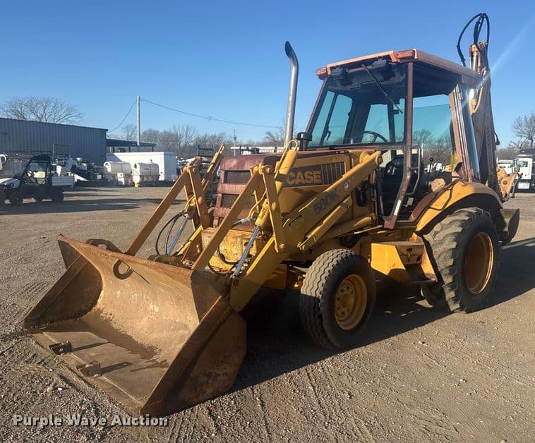 Image of Case 580K Primary image