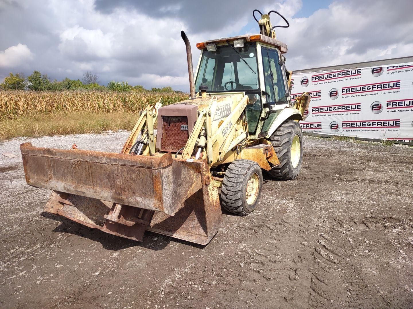 Main image Case 580K