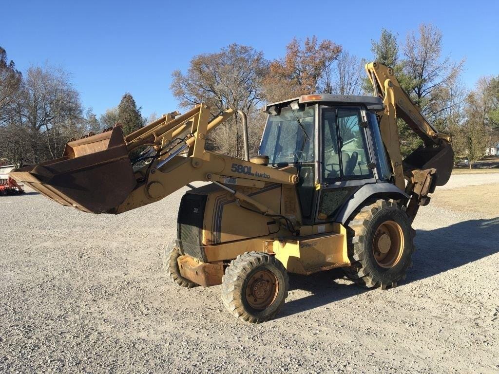 Main image Case 580L