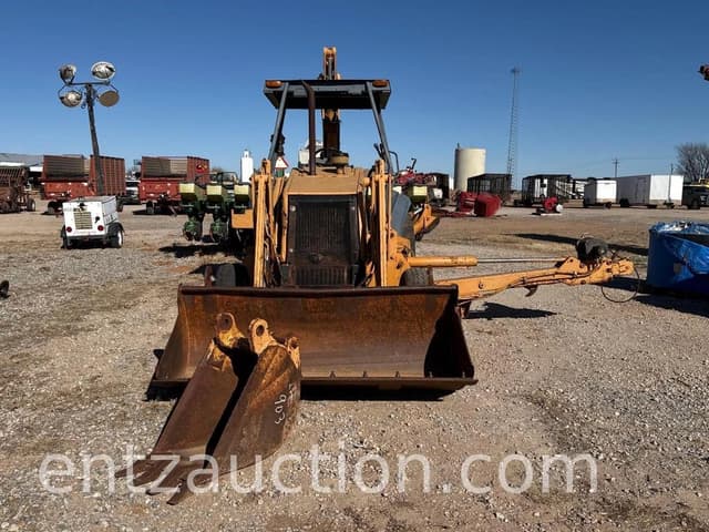 Image of Case 580L equipment image 1