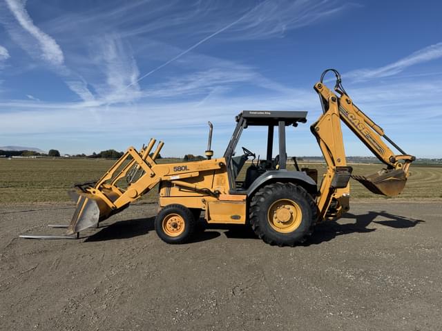 Image of Case 580L equipment image 1