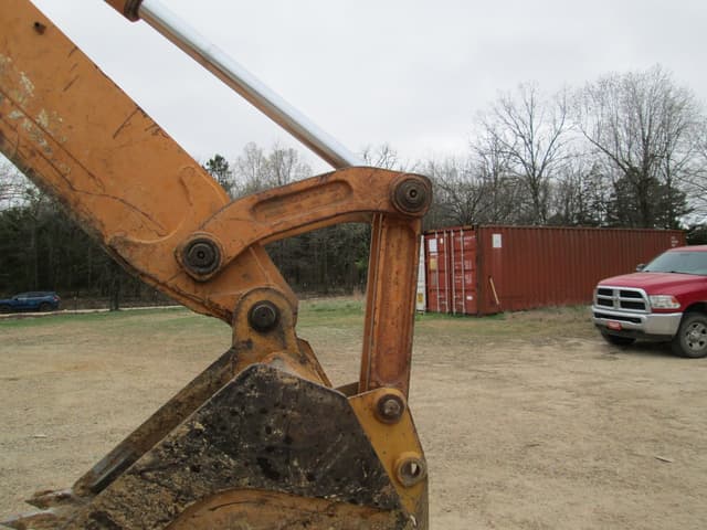 Image of Case 580M equipment image 4