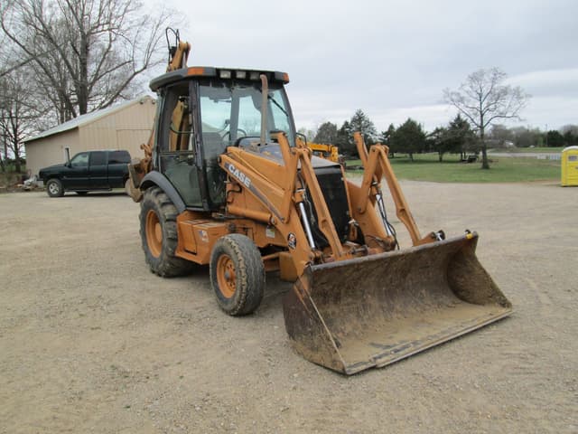 Image of Case 580M equipment image 1