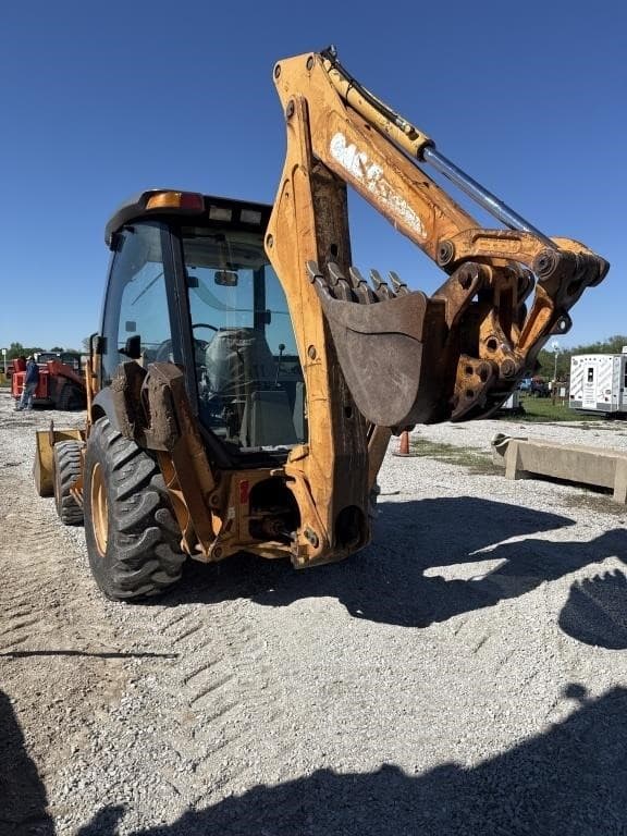 Image of Case 580M Series 2 equipment image 1