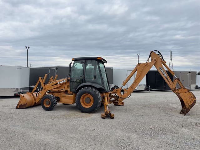 Image of Case 580M equipment image 2