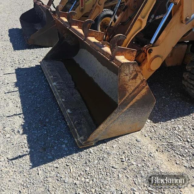 Image of Case 580M Series 2 equipment image 1