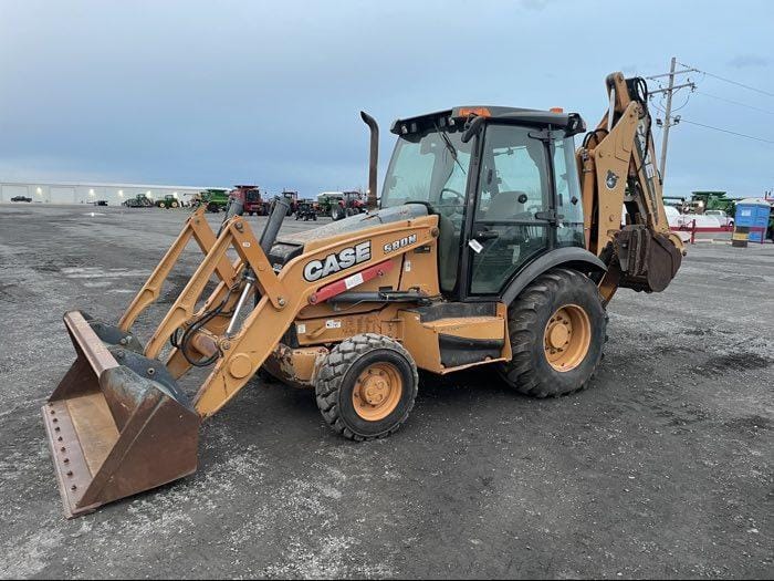 Case 580N Equipment Image0