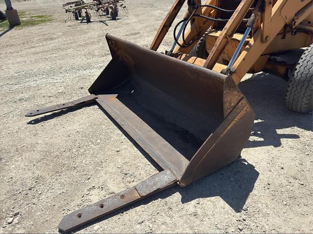 Image of Case 580E Super E equipment image 1