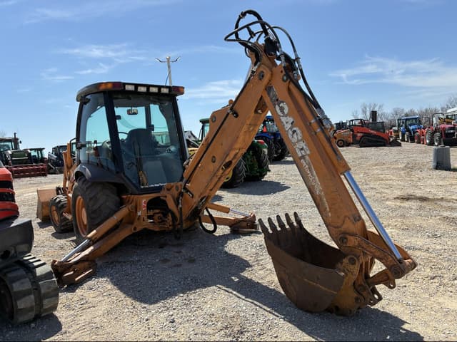 Image of Case 580 Super M Series 2 equipment image 3