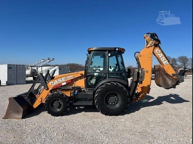 Image of Case 580 Super N WT equipment image 4