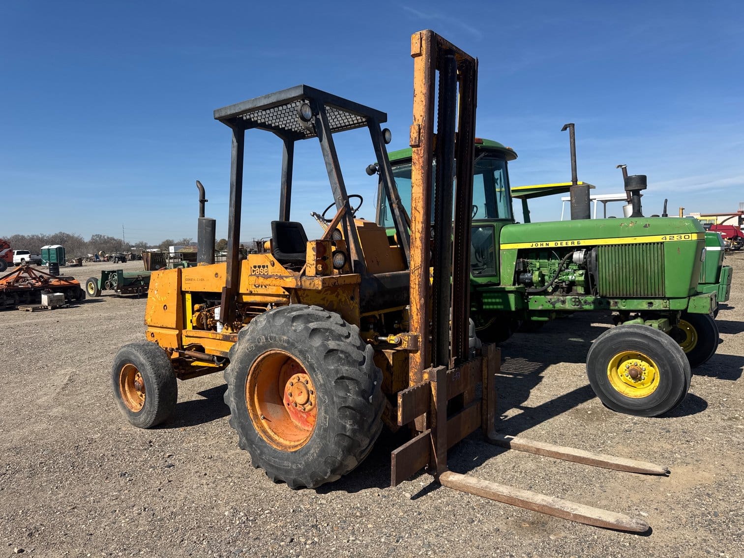 Case 584 Equipment Image0