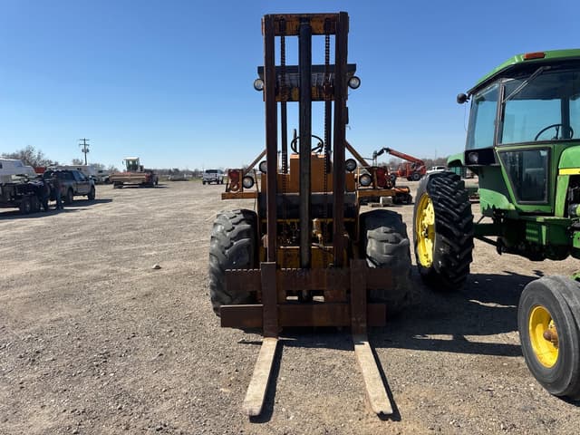 Image of Case 584 equipment image 4