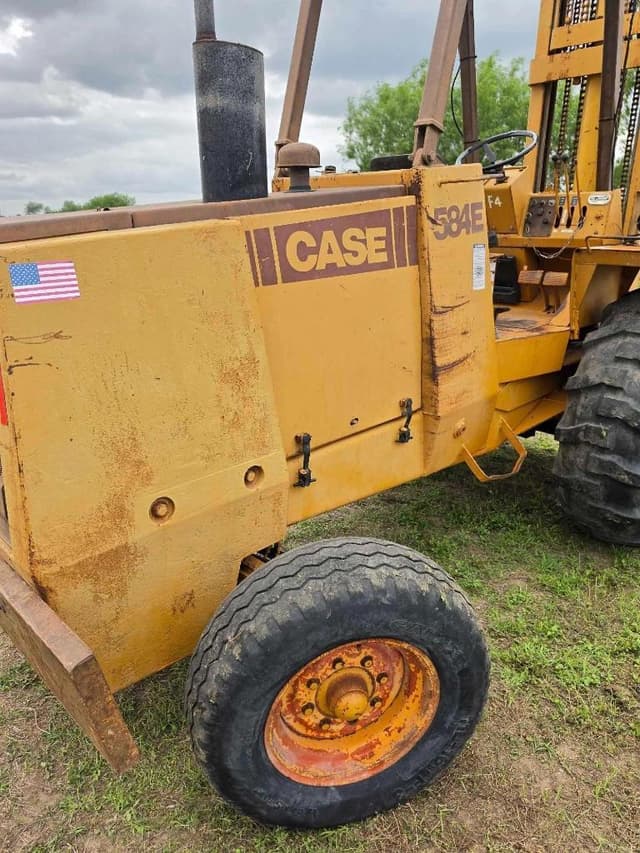 Image of Case 584E equipment image 4