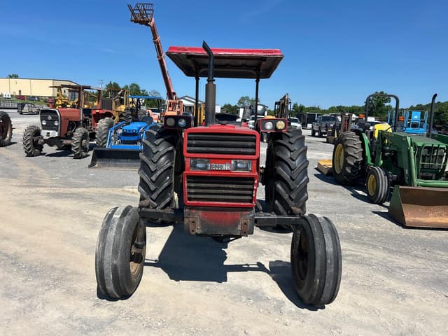 Image of Case IH 585 equipment image 2