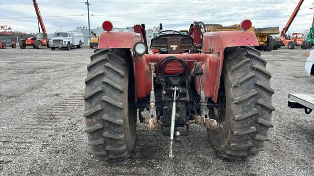 Image of Case IH 585 equipment image 3