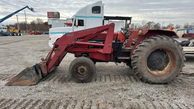 Image of Case IH 585 equipment image 1