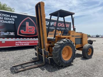 Main image Case 586C