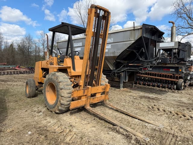 Image of Case 586C equipment image 1