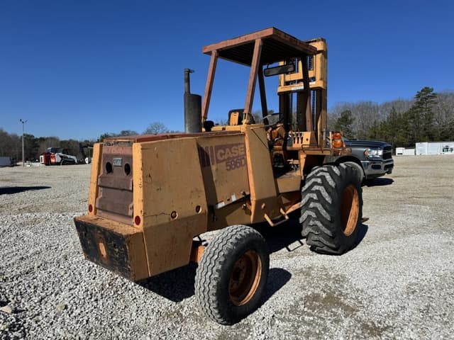 Image of Case 586D equipment image 2