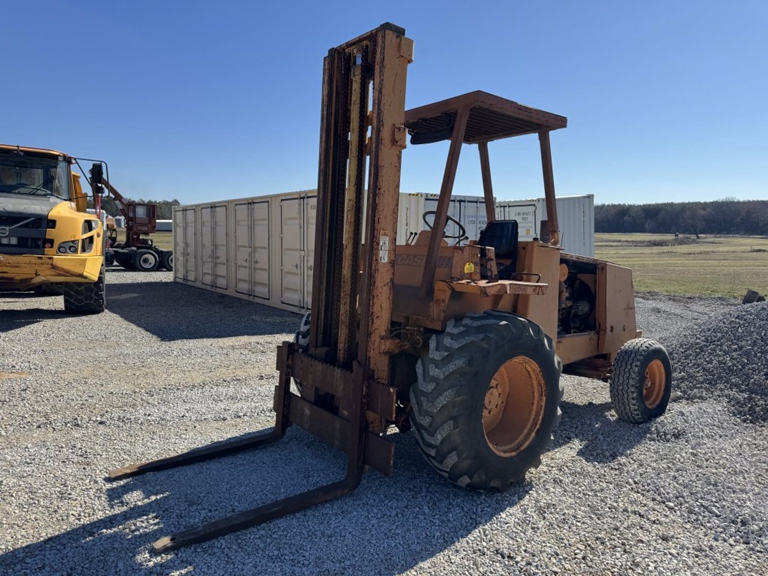 Case 586D Equipment Image0