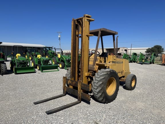 Main image Case 586E