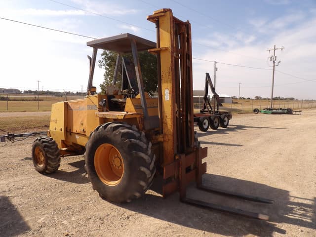 Image of Case 586E equipment image 1