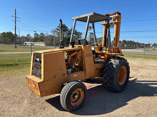 Image of Case 586E equipment image 2