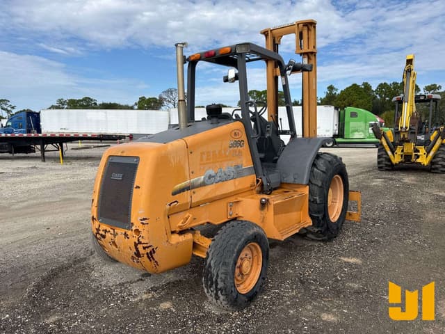 Image of Case 586G equipment image 4