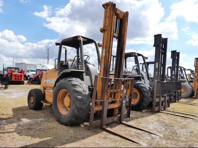 Image of Case 586G equipment image 1