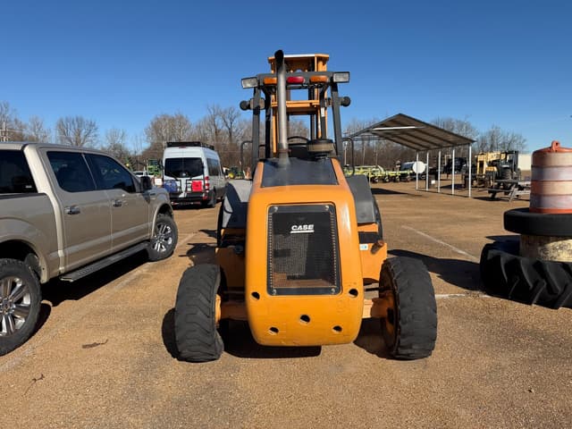 Image of Case 586G equipment image 3