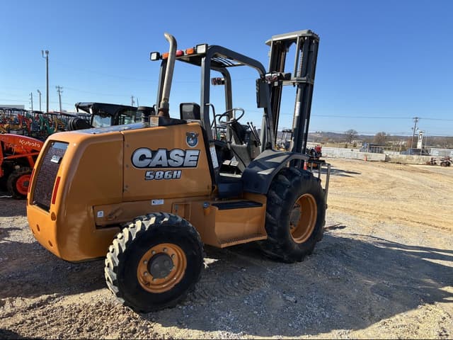 Image of Case 586H equipment image 2