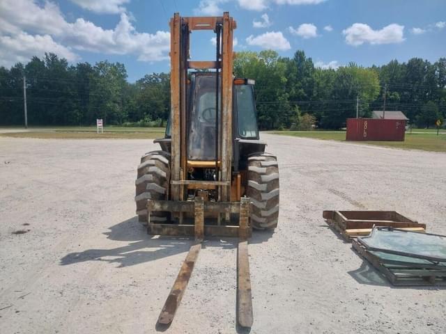 Image of Case 588G equipment image 1
