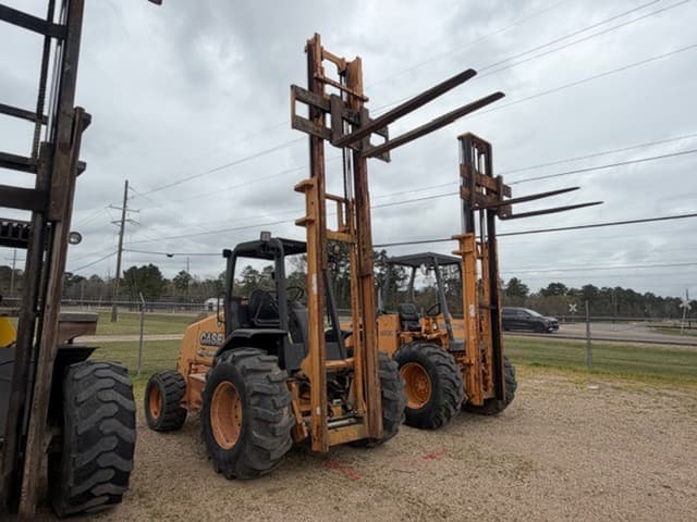Image of Case 588H equipment image 1