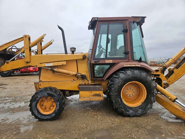 Image of Case 590 equipment image 3