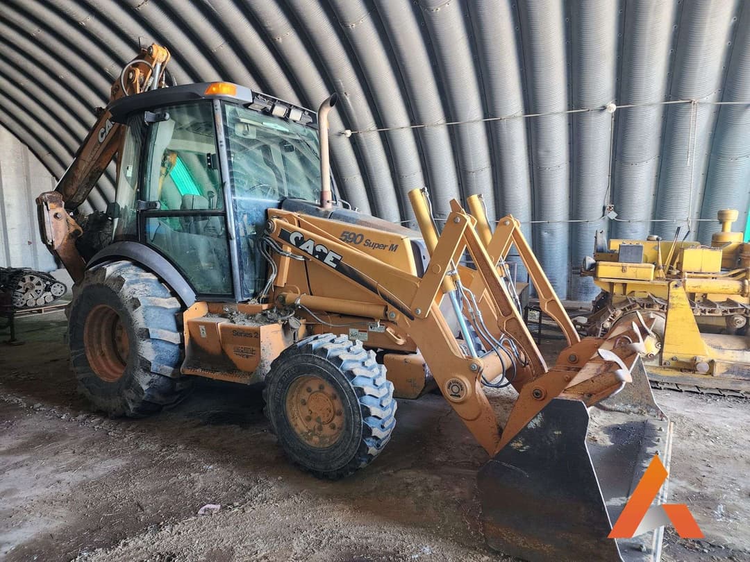 Image of Case 590SM2 Primary image