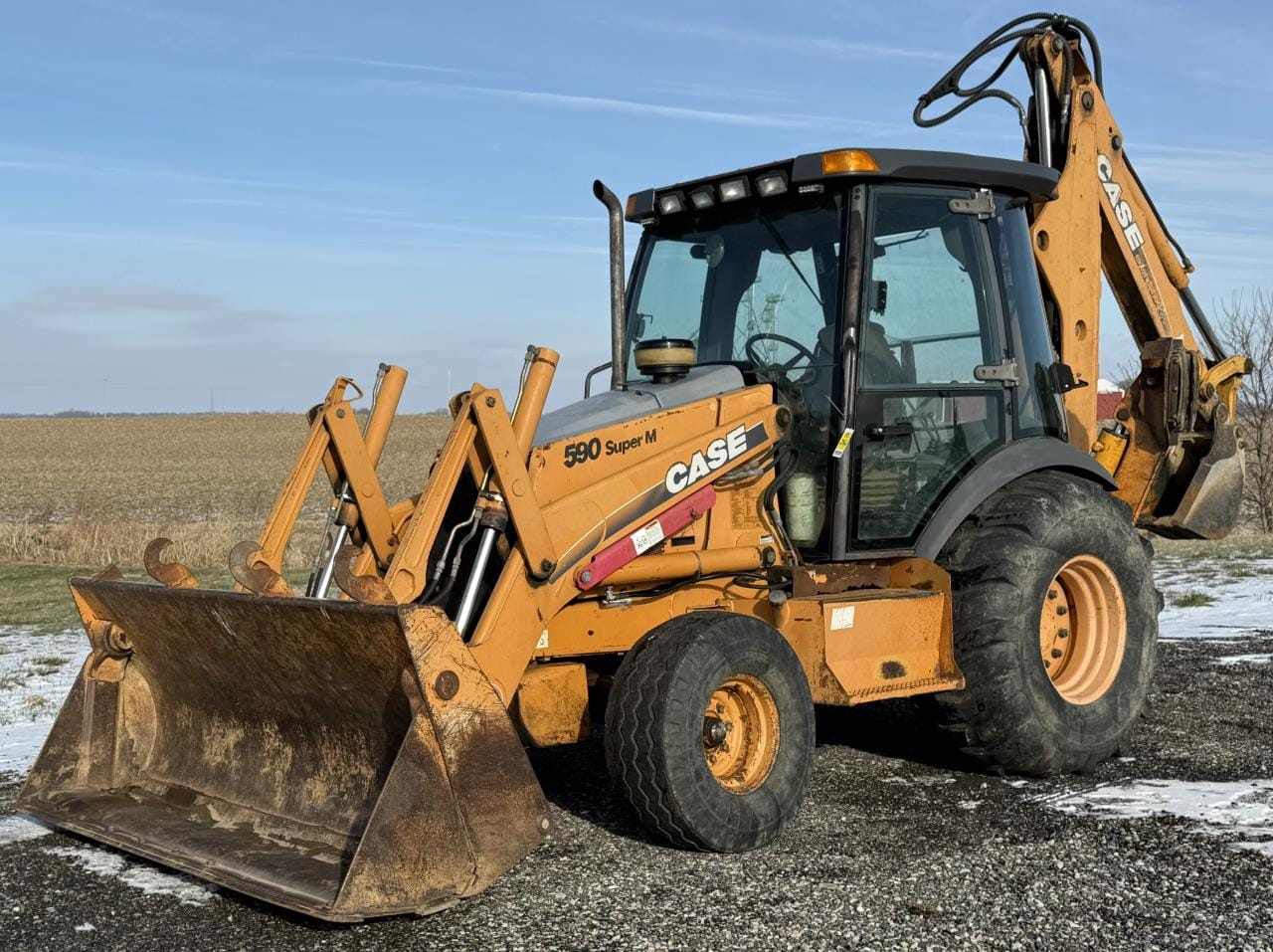 Case 590 Super M Equipment Image0