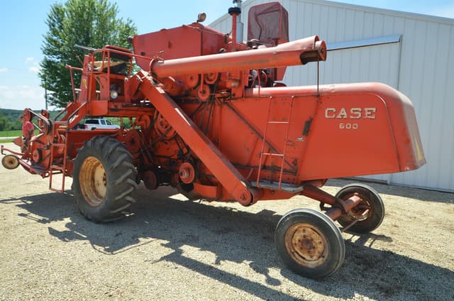 Image of Case 600 equipment image 3