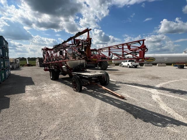 Image of Case IH 610 equipment image 2