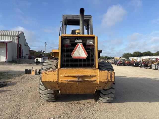 Image of Case 621B XT equipment image 3