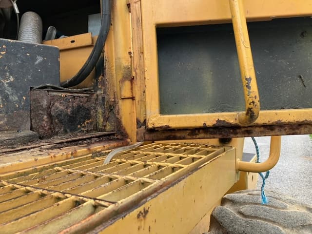 Image of Case 621B equipment image 3