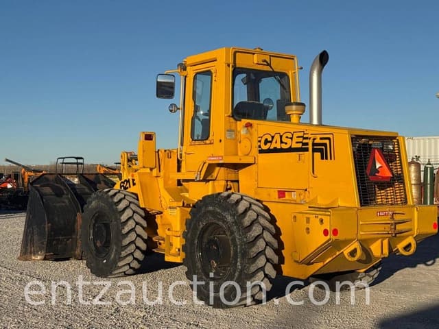 Image of Case 621B equipment image 1