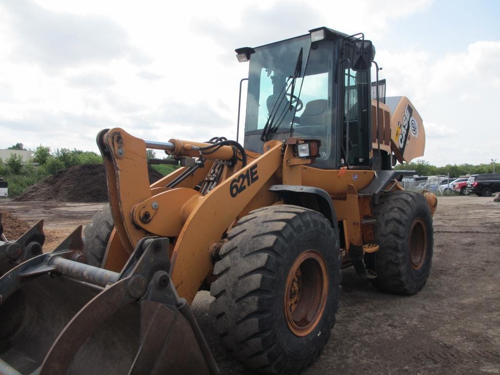 Main image Case 621E