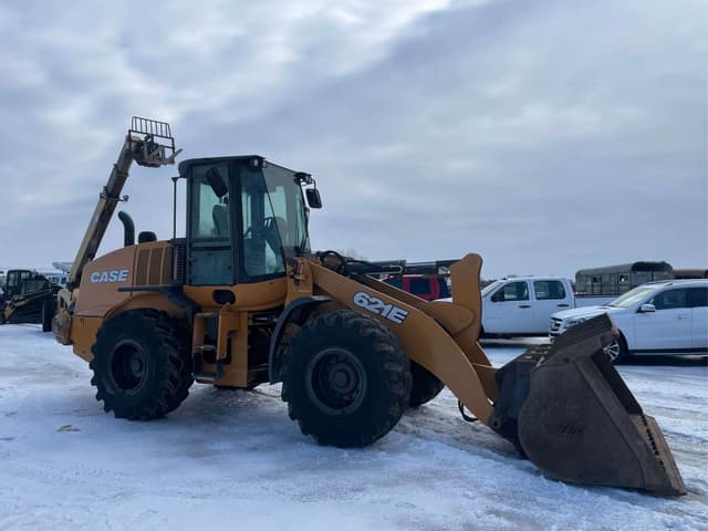 Image of Case 621E equipment image 1