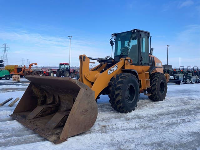 Image of Case 621E equipment image 4