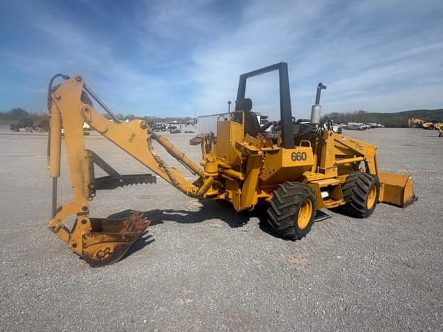 Image of Case 660 equipment image 2